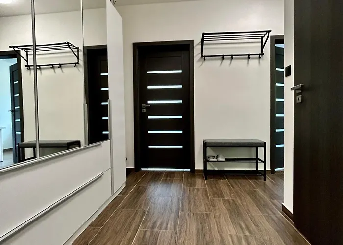 Lilly - Free Parking * スピンドレルフ・ムリン